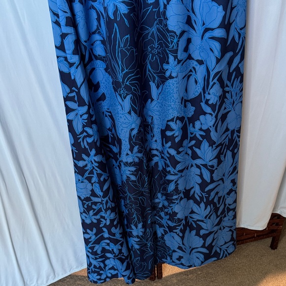 Lilly Pulitzer 12 Donita Floral Maxi Dress in Low Tide Navy Like New - Picture 11 of 11